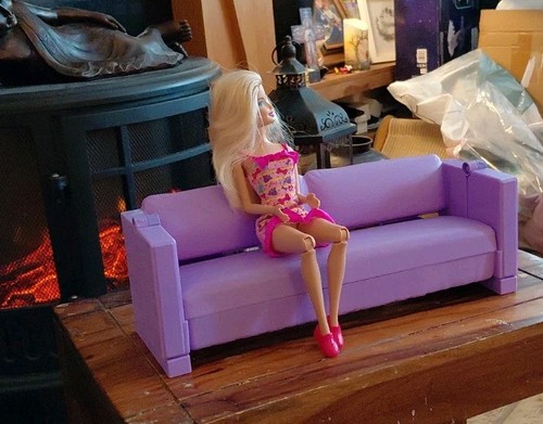 Barbie dream house purple sofa - dream,