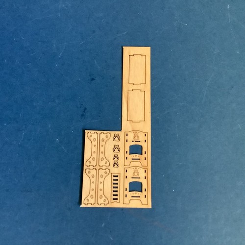 144 scale miniature - 1:144, dolls