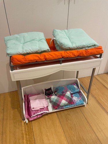 American girl doll - bunk, bed